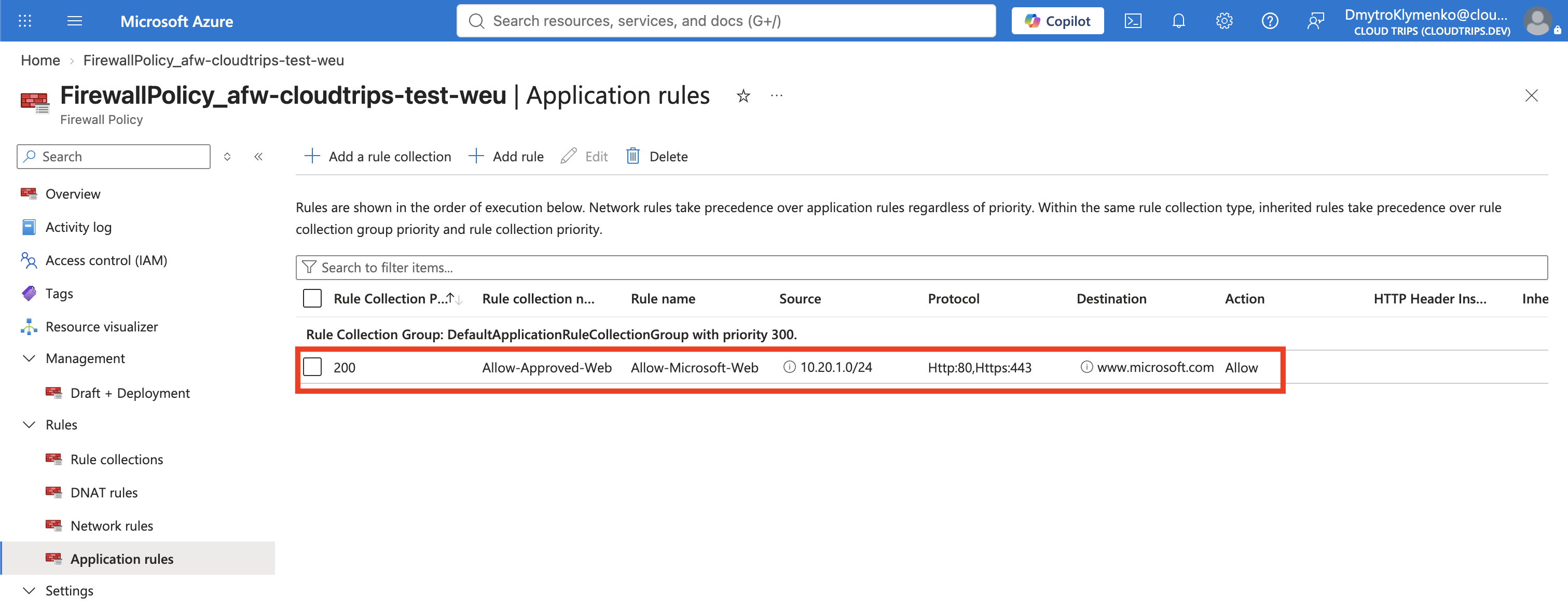 CloudTrips-Firewall-Policy mit der Application-Rule-Collection, die www.microsoft.com aus snet-app erlaubt